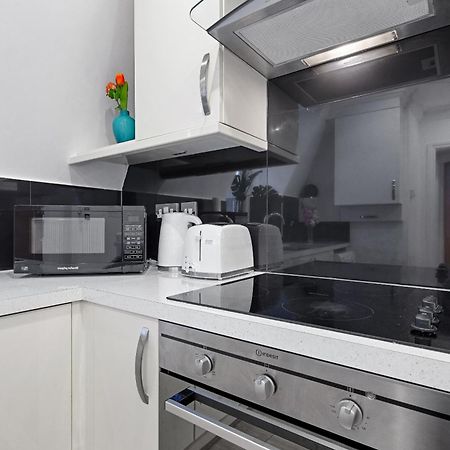The High Street Kensington Boutique Appartement Londen Buitenkant foto